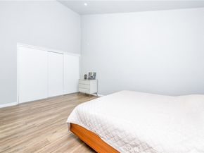 7422 Hazeltine Avenue 2, Van Nuys CA 91405