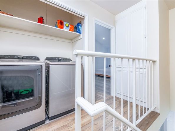 7422 Hazeltine Avenue 2, Van Nuys CA 91405