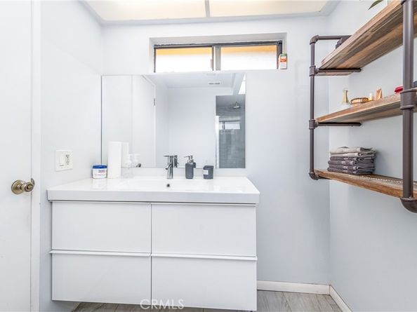 7422 Hazeltine Avenue 2, Van Nuys CA 91405