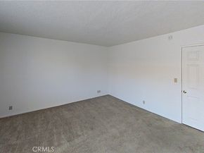 29121 Thousand Oaks Boulevard C, Agoura Hills CA 91301