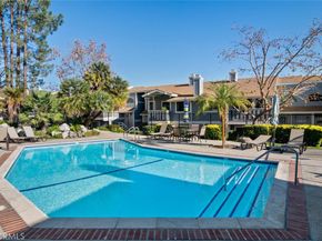 29121 Thousand Oaks Boulevard C, Agoura Hills CA 91301