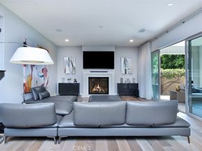 14608 Mccormick Street, Sherman Oaks CA 91411