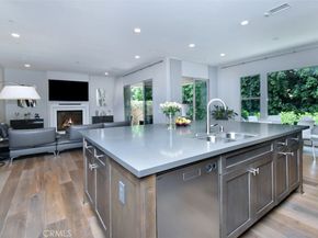 14608 Mccormick Street, Sherman Oaks CA 91411