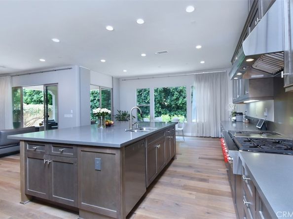 14608 Mccormick Street, Sherman Oaks CA 91411