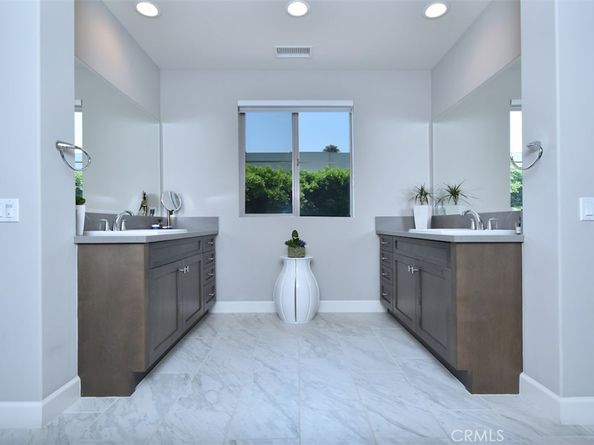 14608 Mccormick Street, Sherman Oaks CA 91411