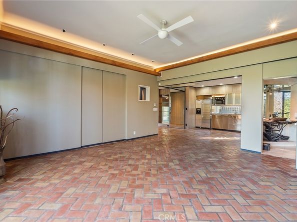 6907 Treasure Trail, Hollywood Hills CA 90068