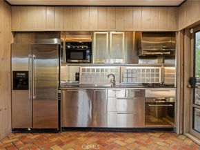 6907 Treasure Trail, Hollywood Hills CA 90068