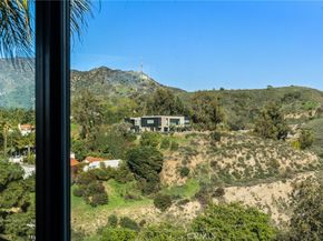 6907 Treasure Trail, Hollywood Hills CA 90068