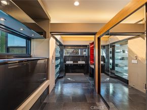 6907 Treasure Trail, Hollywood Hills CA 90068