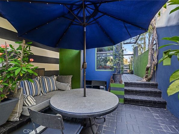 6907 Treasure Trail, Hollywood Hills CA 90068
