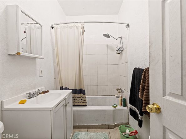 2532 Eastlake Avenue, Los Angeles CA 90031