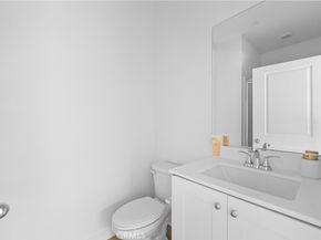 9423 1/2 N Sepulveda Blvd. 3, North Hills CA 91343