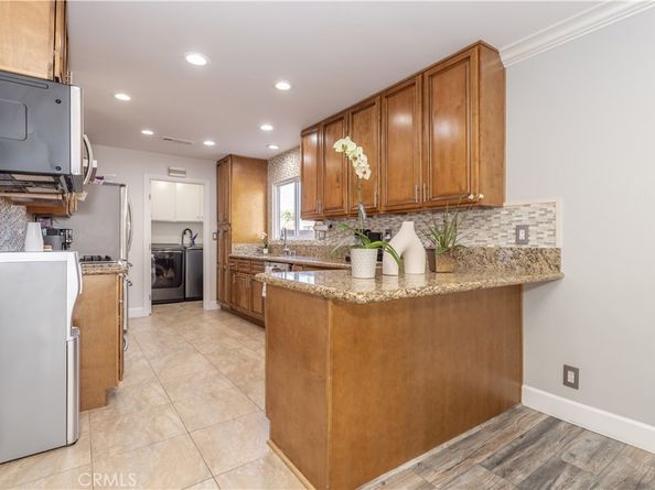 9434 Mclennan Avenue, Northridge CA 91343
