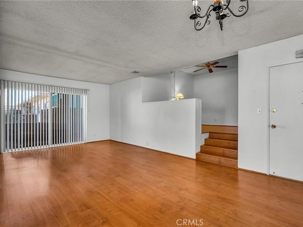 5414 Newcastle Avenue 49, Encino CA 91316