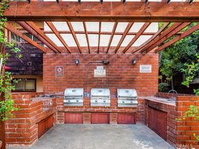5414 Newcastle Avenue 49, Encino CA 91316