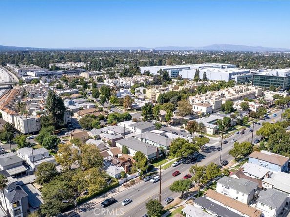 233 -237 N Hollywood Way, Burbank CA 91505