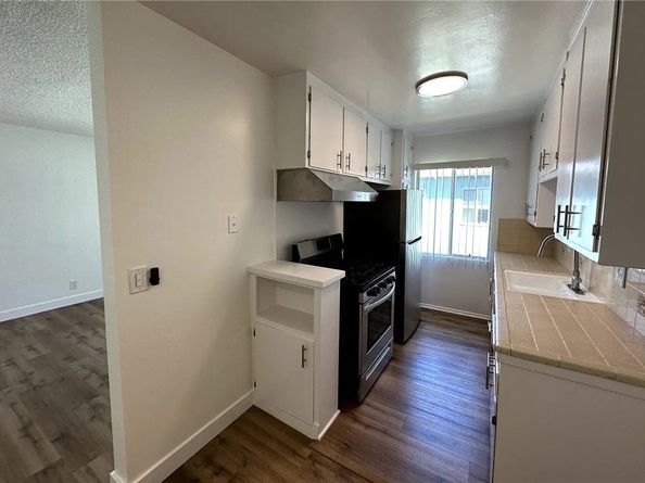 233 -237 N Hollywood Way, Burbank CA 91505