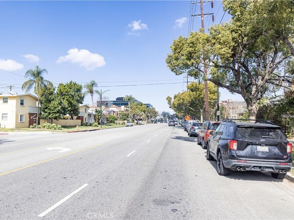 233 -237 N Hollywood Way, Burbank CA 91505