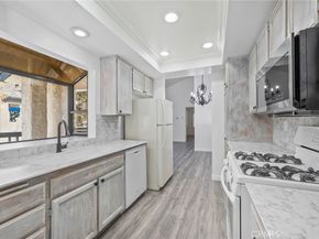 5712 5712 Skyview Way A, Agoura Hills CA 91301