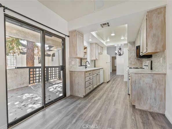 5712 5712 Skyview Way A, Agoura Hills CA 91301