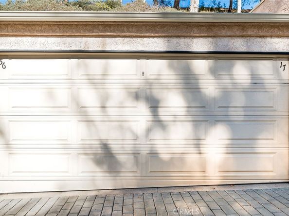 5712 5712 Skyview Way A, Agoura Hills CA 91301