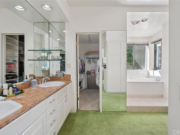 20300 Angelina Place, Woodland Hills CA 91364