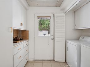 20300 Angelina Place, Woodland Hills CA 91364
