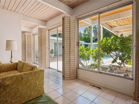 20300 Angelina Place, Woodland Hills CA 91364