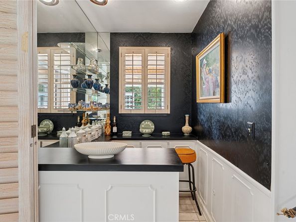 20300 Angelina Place, Woodland Hills CA 91364