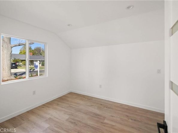 7842 Lasaine Avenue, Northridge CA 91325