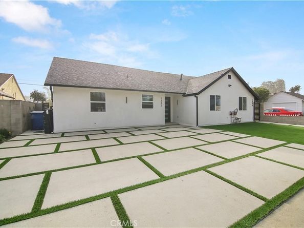 7842 Lasaine Avenue, Northridge CA 91325