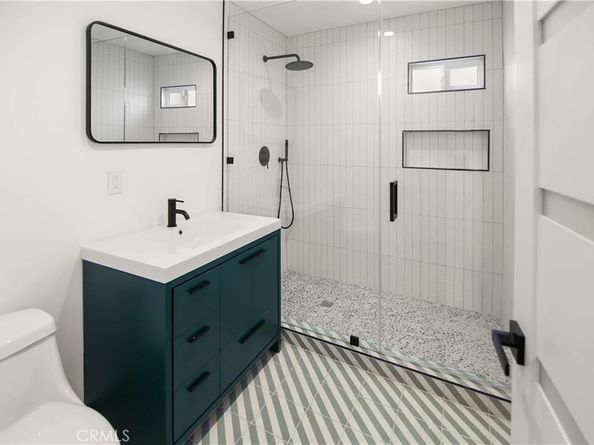 7842 Lasaine Avenue, Northridge CA 91325