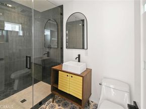 7842 Lasaine Avenue, Northridge CA 91325