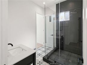 7842 Lasaine Avenue, Northridge CA 91325