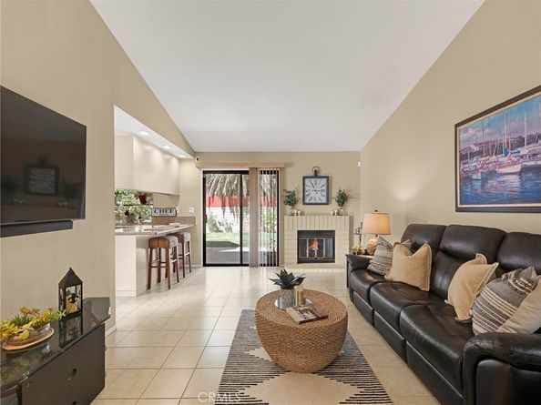 8623 Lurline Avenue, Winnetka CA 91306