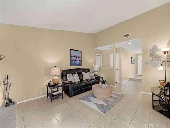 8623 Lurline Avenue, Winnetka CA 91306
