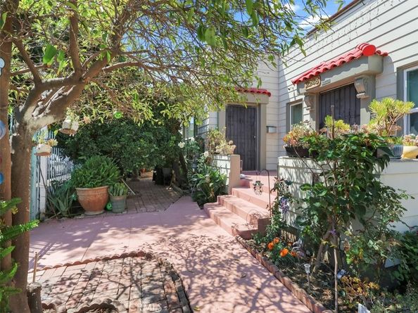 2245 W 27th Street, Los Angeles CA 90018