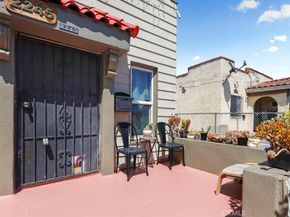 2245 W 27th Street, Los Angeles CA 90018