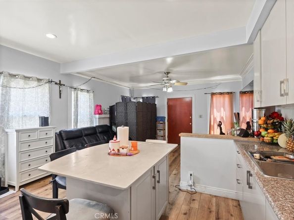 2245 W 27th Street, Los Angeles CA 90018