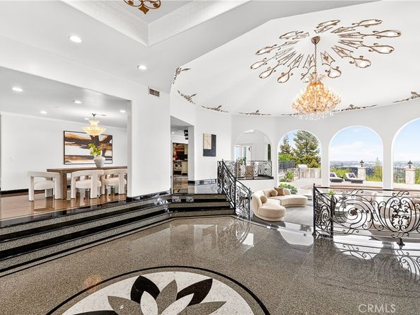 4440 Bergamo Drive, Encino CA 91436