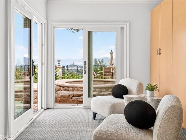 4440 Bergamo Drive, Encino CA 91436