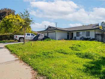 1934 Bobolink Way