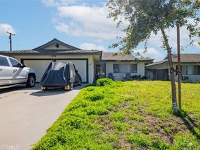 1934 Bobolink Way, Pomona CA 91767