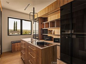 18807 Edleen Drive, Tarzana CA 91356