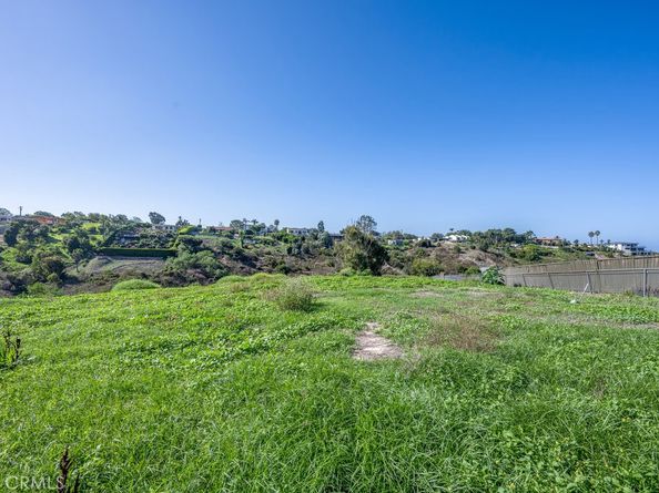 6771 Wandermere Road, Malibu CA 90265