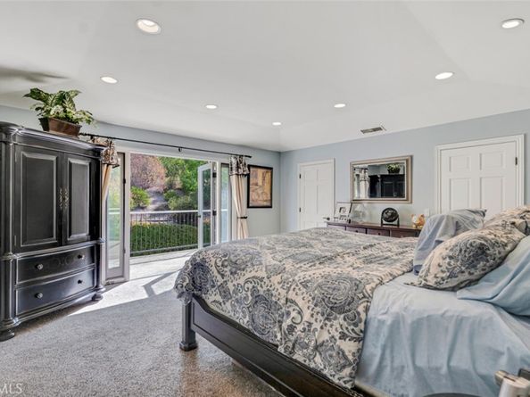 11538 Zelzah Avenue, Granada Hills CA 91344