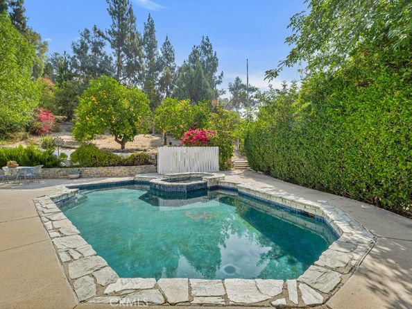 11538 Zelzah Avenue, Granada Hills CA 91344