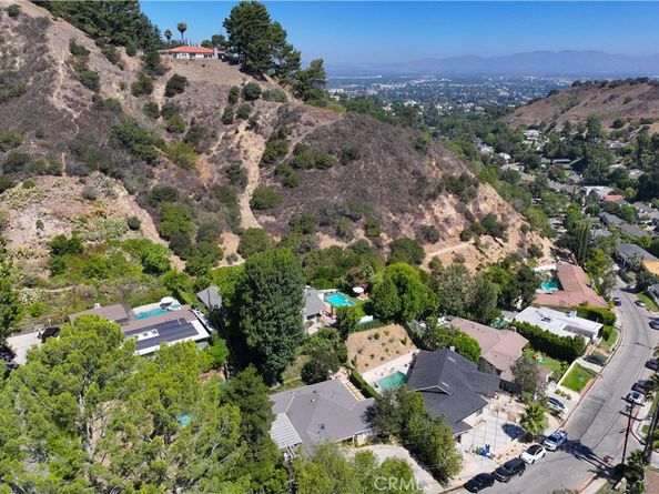 3629 Loadstone Drive, Sherman Oaks CA 91403