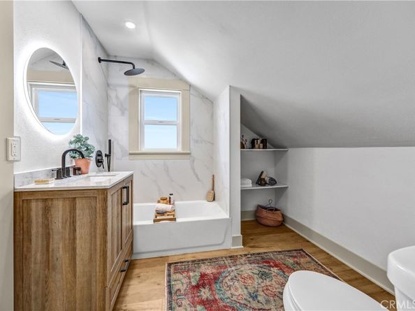 1203 N Normandie Avenue, Los Angeles CA 90029