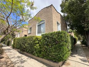 901 N El Centro Avenue, Hollywood CA 90038